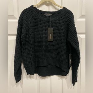 New! BCBG crew neck cropped sweater size medium black